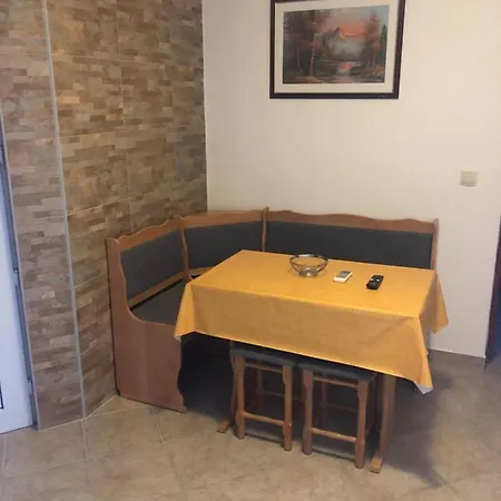 Miro Apartament Ražanac
