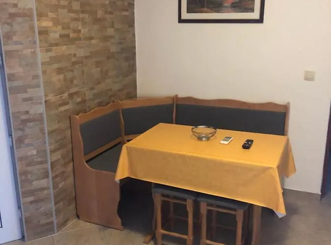 Miro Apartment Ražanac