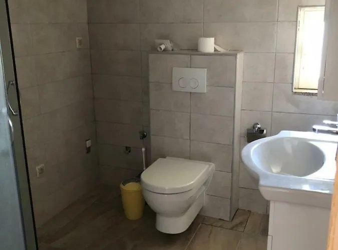 Apartment Miro Ražanac